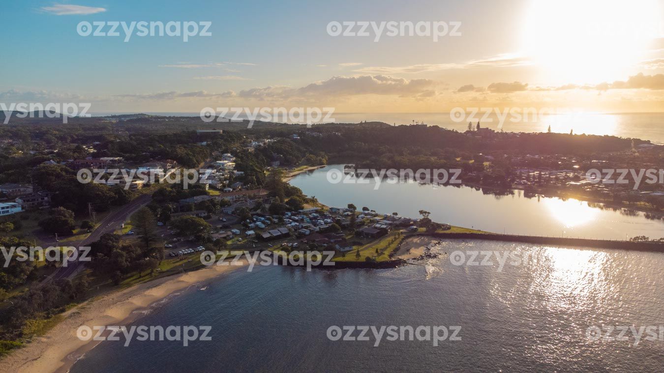 ozzysnapz_221317_low Aerial view that captures the beauty of Shaws Bay in Ballina from above during sunrise