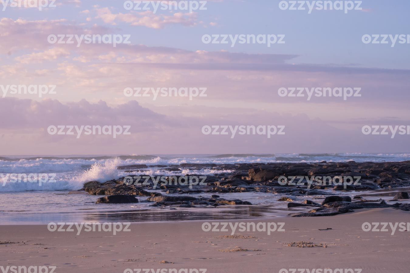 ozzysnapz_221351_low Soothing sound of waves crashing onto the rocks during sunrise at Shelly Beach in East Ballina.