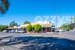Download this stunning stock image of the vibrant Byron Bay shops in the town centre. Perfect for promoting the best of Byron Bay's shopping district!